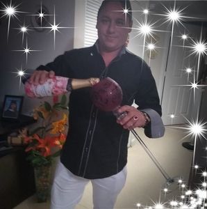 Meet your Posher, Armando